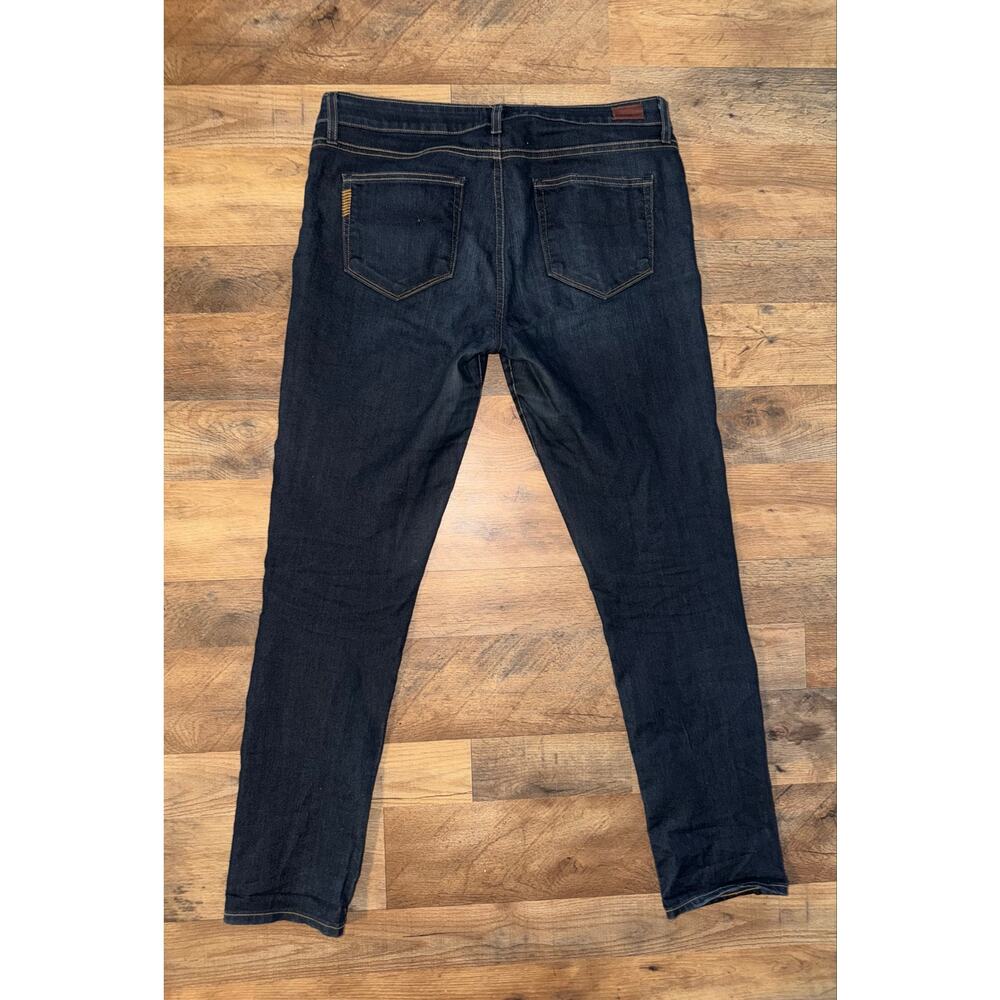 Paige women’s skyline skinny blue jeans - Picture 10 of 16